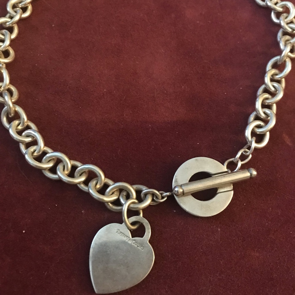 Sterling silver Toggle closer Tiffany&Co. gently worn Necklace